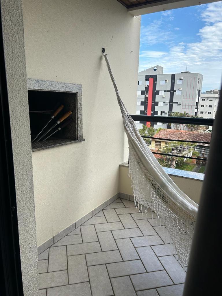 Apto Com Churrasqueira - 60 Metros Do Mar!!! Canasvieiras Florianópolis Zewnętrze zdjęcie